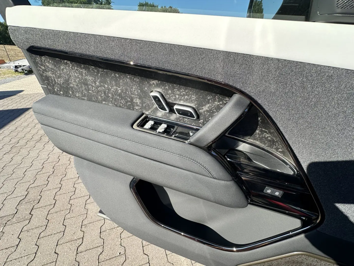 Range Rover Sport P530 4.4 V8  First Edition
