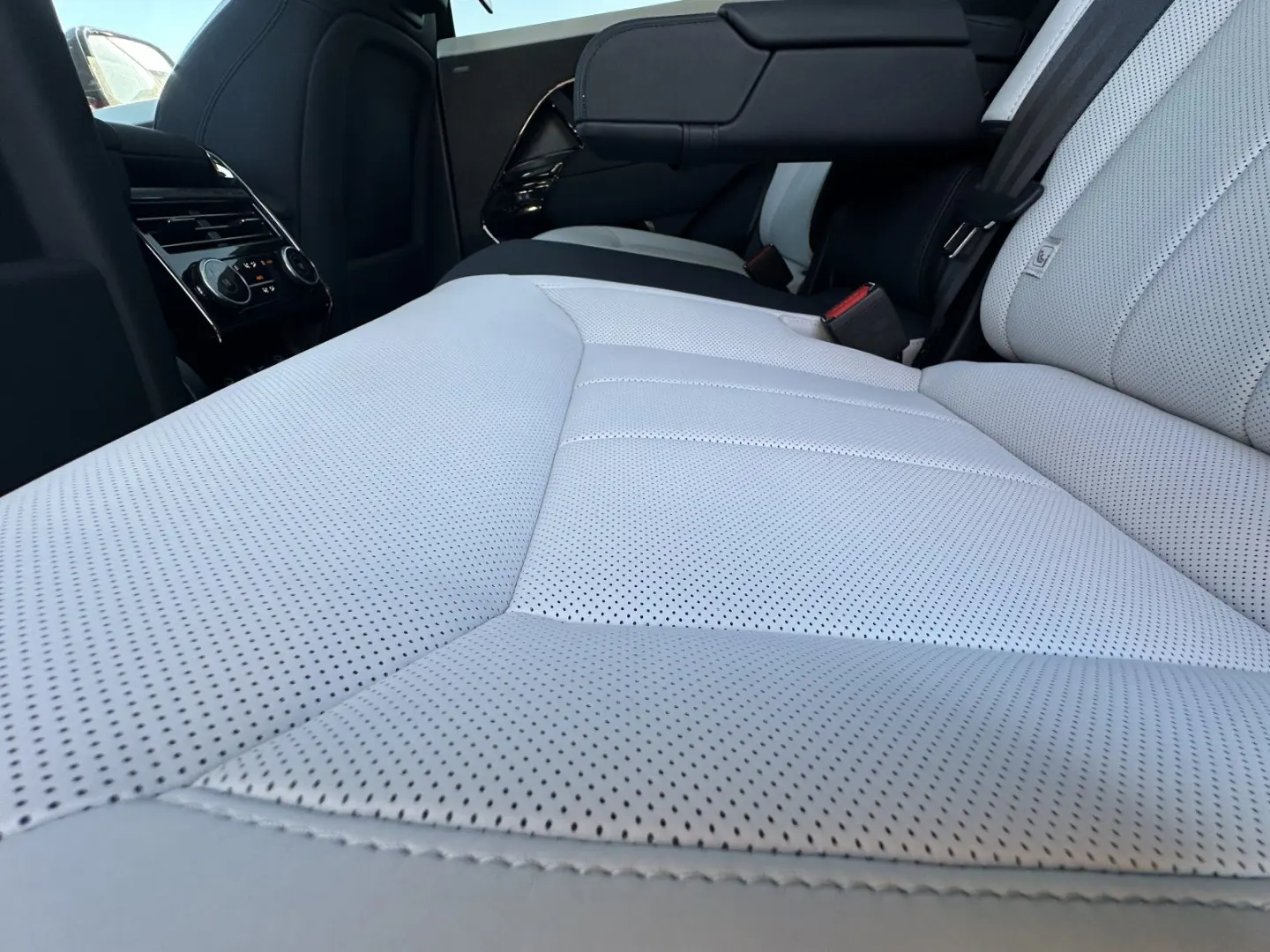 Range Rover Sport P530 4.4 V8  First Edition