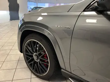 GLS 63 AMG 4Matic+ 1.Hand / MB History / Pano /