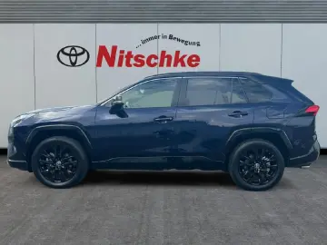 2,5 Hybrid 4x4 Style Selection