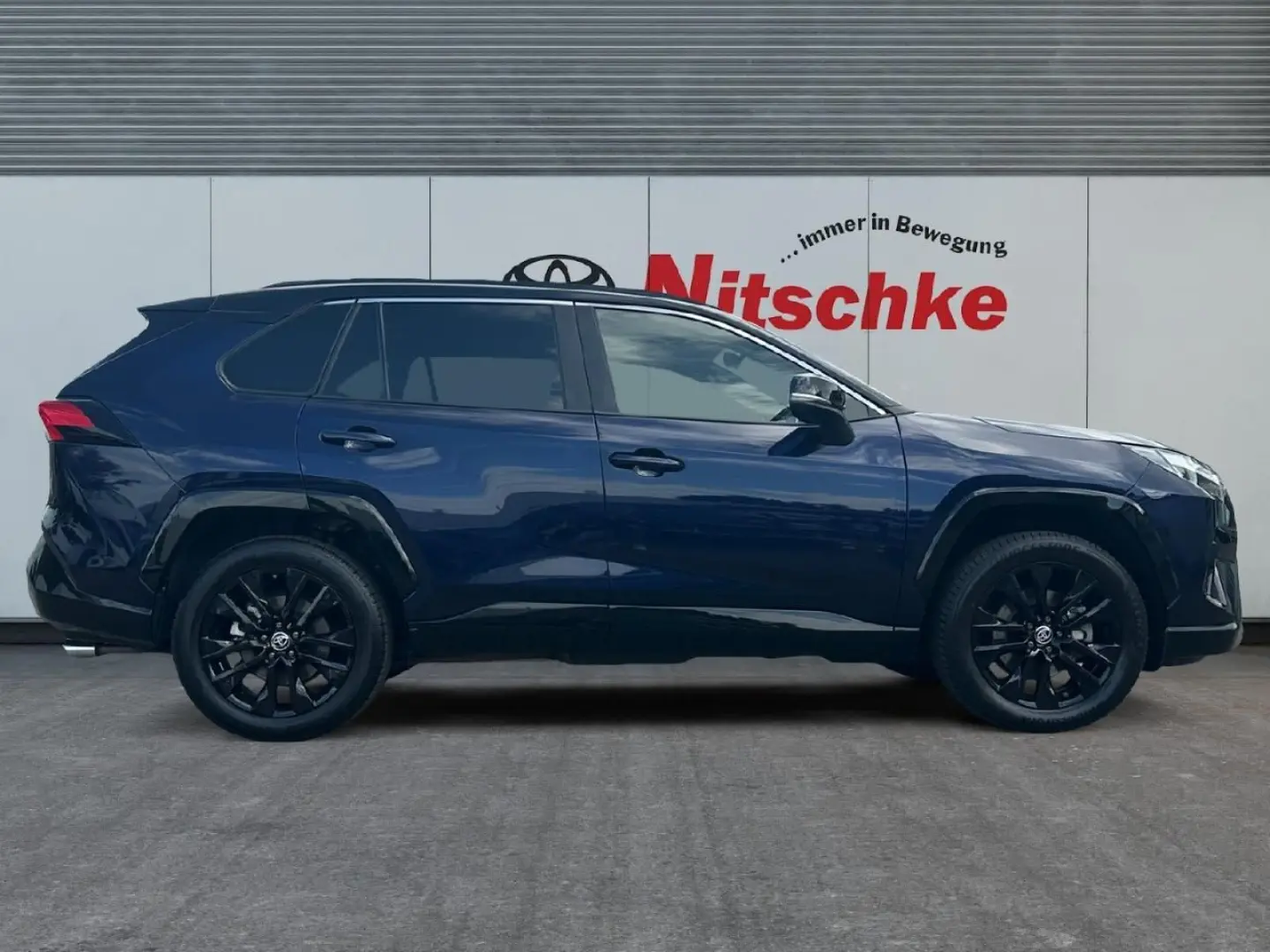 2,5 Hybrid 4x4 Style Selection
