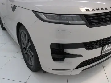 Range Rover Sport D300 Dynamic SE AHK Pano DAB