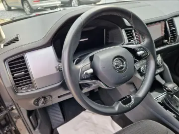 Kodiaq Ambition 1.5TSI AHK+Car play+LED