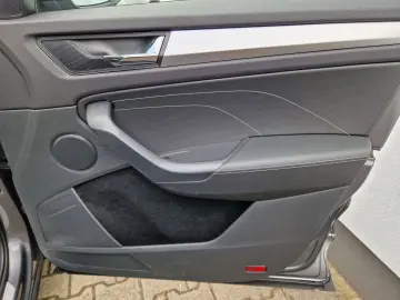 Kodiaq Ambition 1.5TSI AHK+Car play+LED