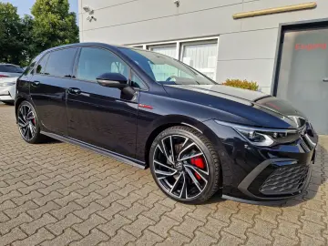 Golf VIII  GTI 2.0 AHK+Kamera+Head up