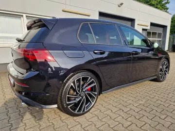 Golf VIII  GTI 2.0 AHK+Kamera+Head up