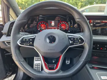 Golf VIII  GTI 2.0 AHK+Kamera+Head up
