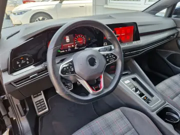 Golf VIII  GTI 2.0 AHK+Kamera+Head up