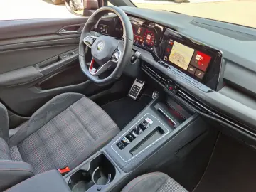 Golf VIII  GTI 2.0 AHK+Kamera+Head up