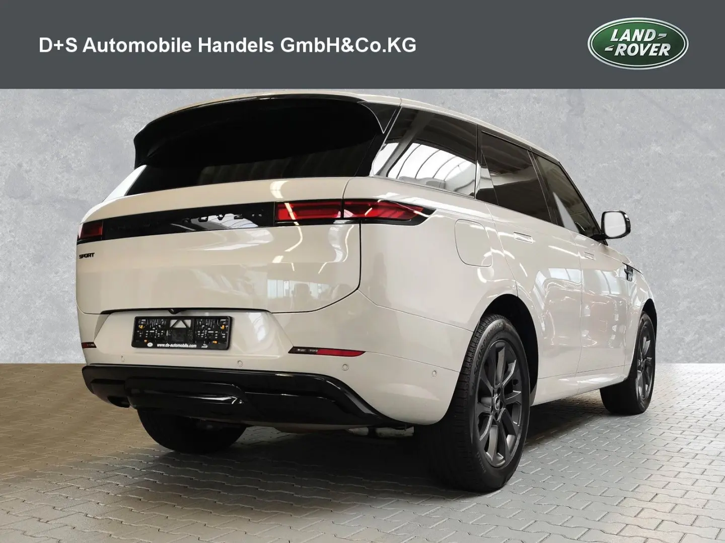 Range Rover Sport D300 Dynamic SE