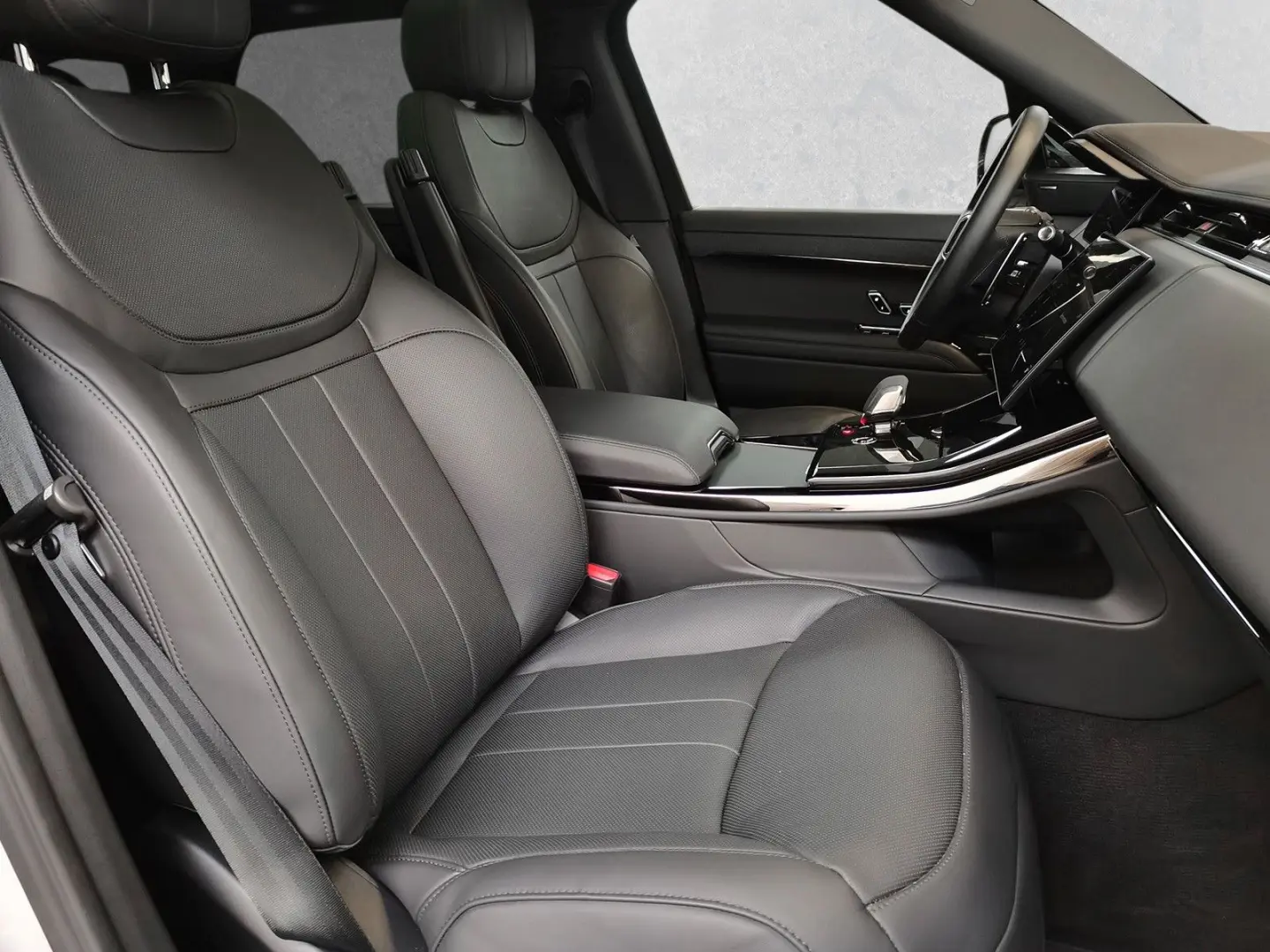 Range Rover Sport D300 Dynamic SE