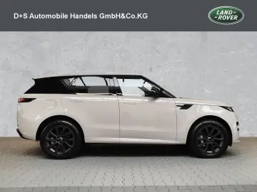 Range Rover Sport D300 Dynamic SE