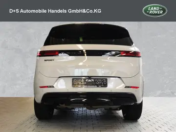 Range Rover Sport D300 Dynamic SE