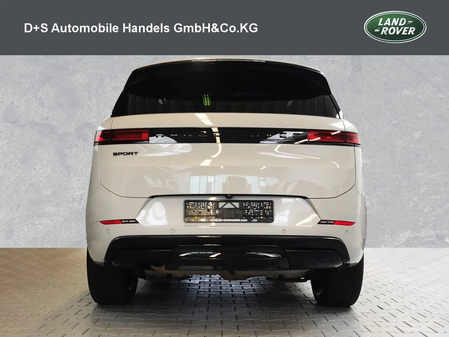 Range Rover Sport D300 Dynamic SE
