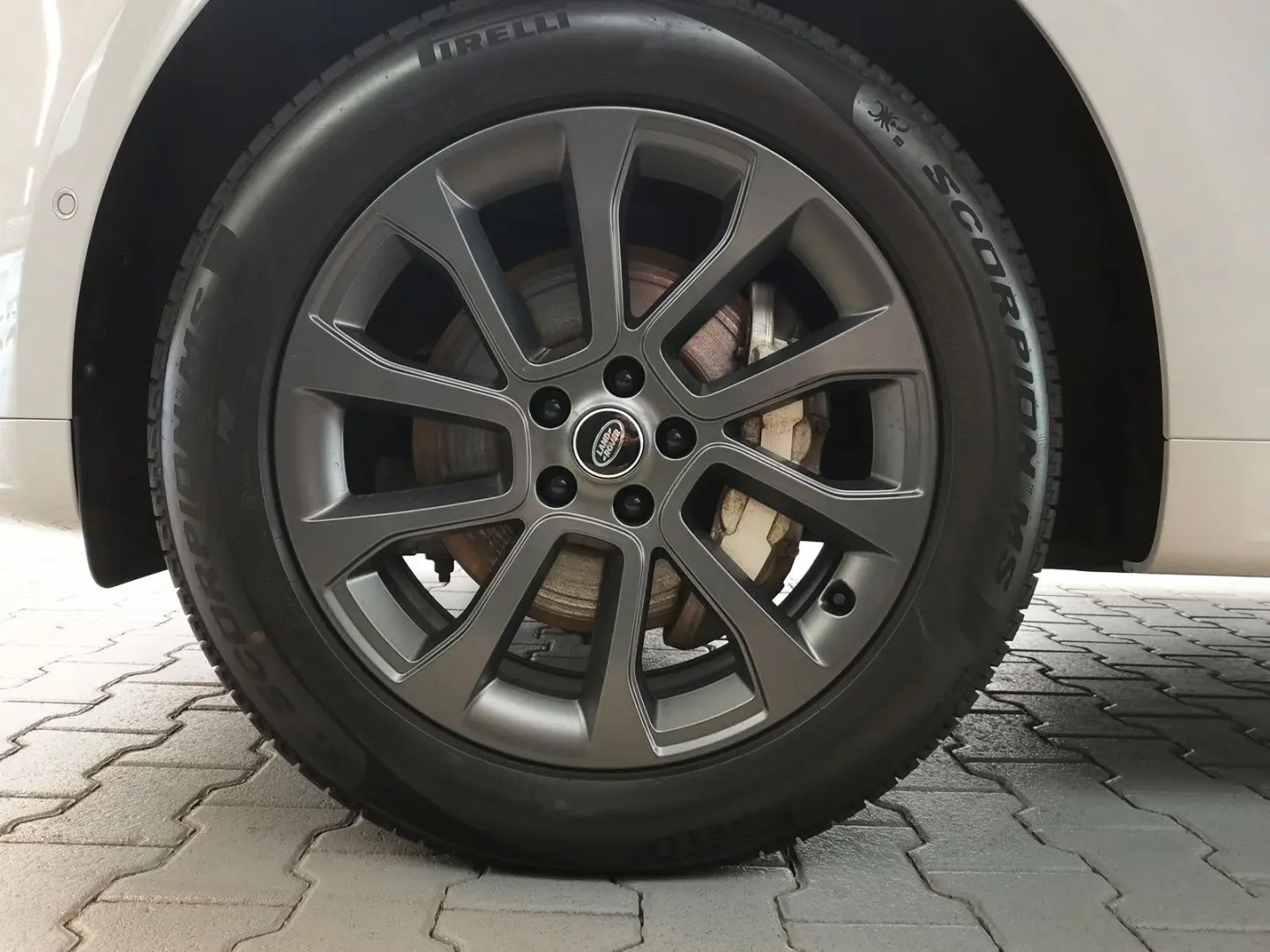 Range Rover Sport D300 Dynamic SE
