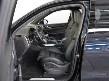 Cayenne Turbo*SportDesign+Sp.Abgas+Sp.Chrono*22z