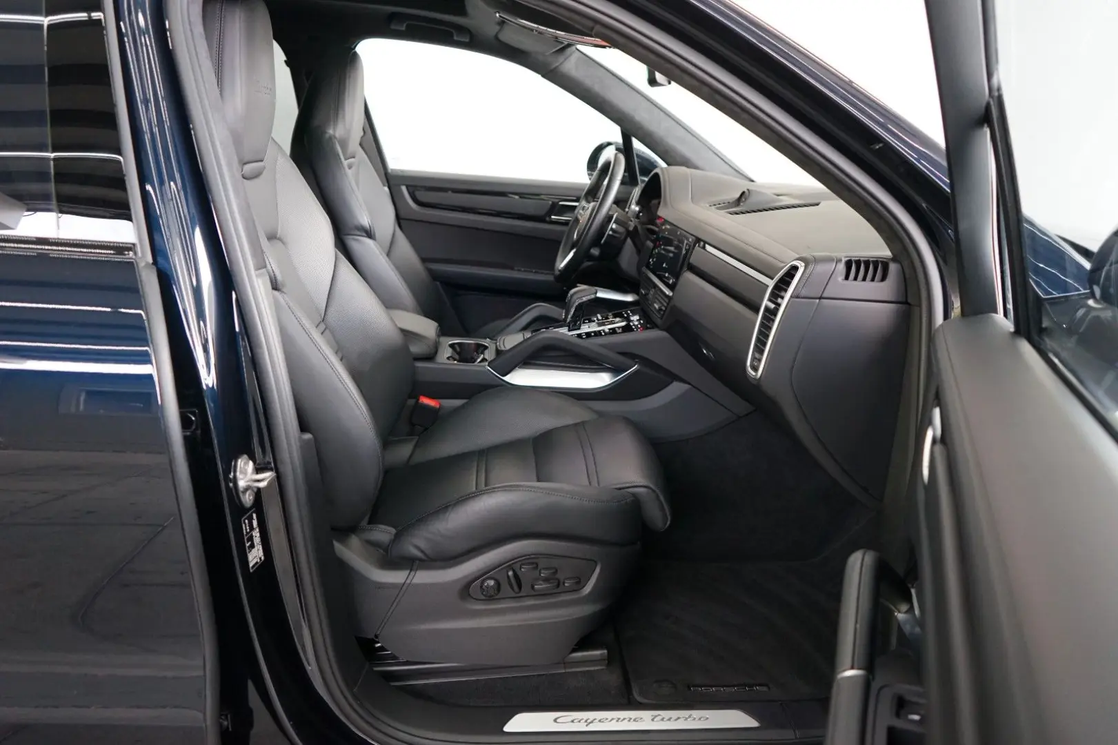 Cayenne Turbo*SportDesign+Sp.Abgas+Sp.Chrono*22z