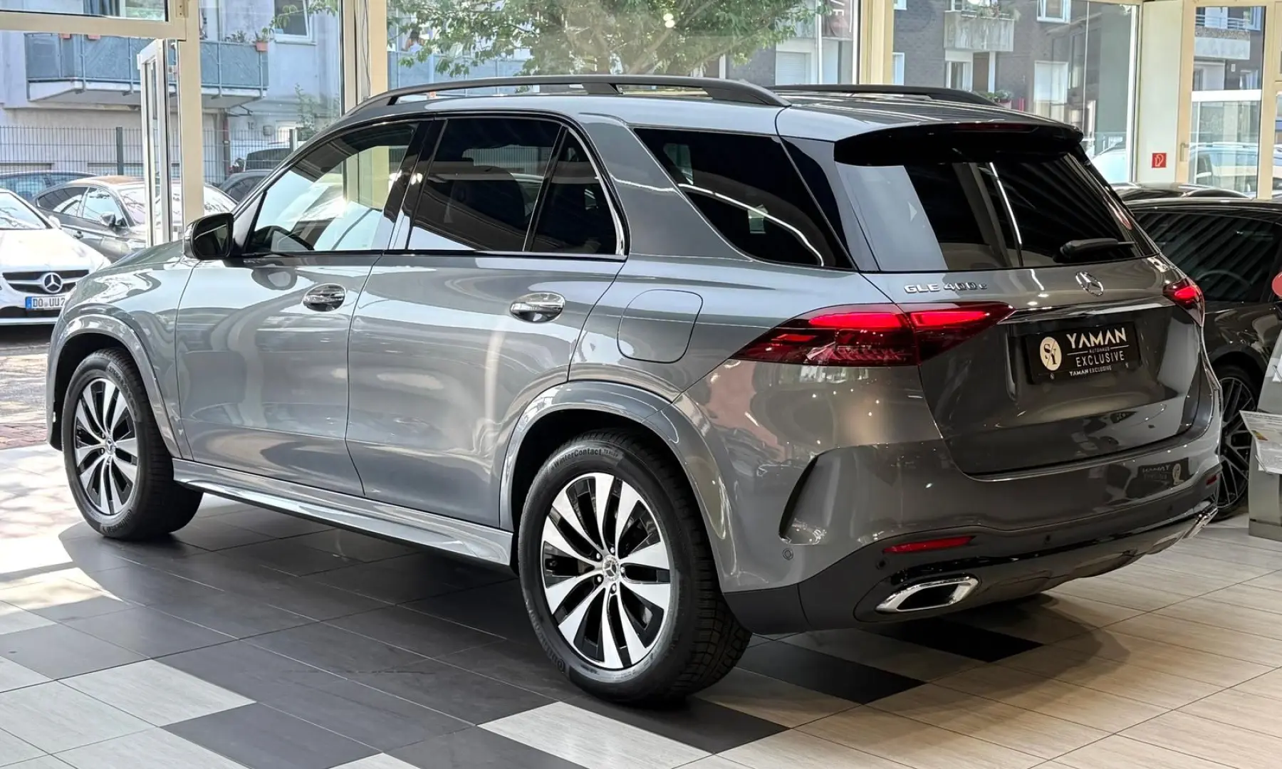 GLE 400 e 4M*AMG*PremiumPlus*Pano*HuD*Luftf*