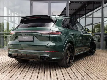 Cayenne 4.0 Turbo S E-Hybrid | PTS GOODWOODGREEN