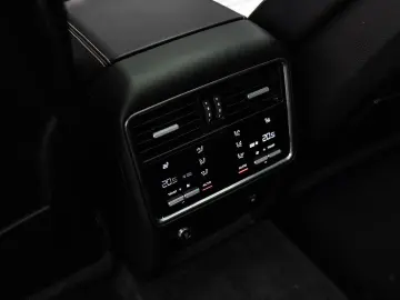 Cayenne 4.0 Turbo S E-Hybrid | PTS GOODWOODGREEN