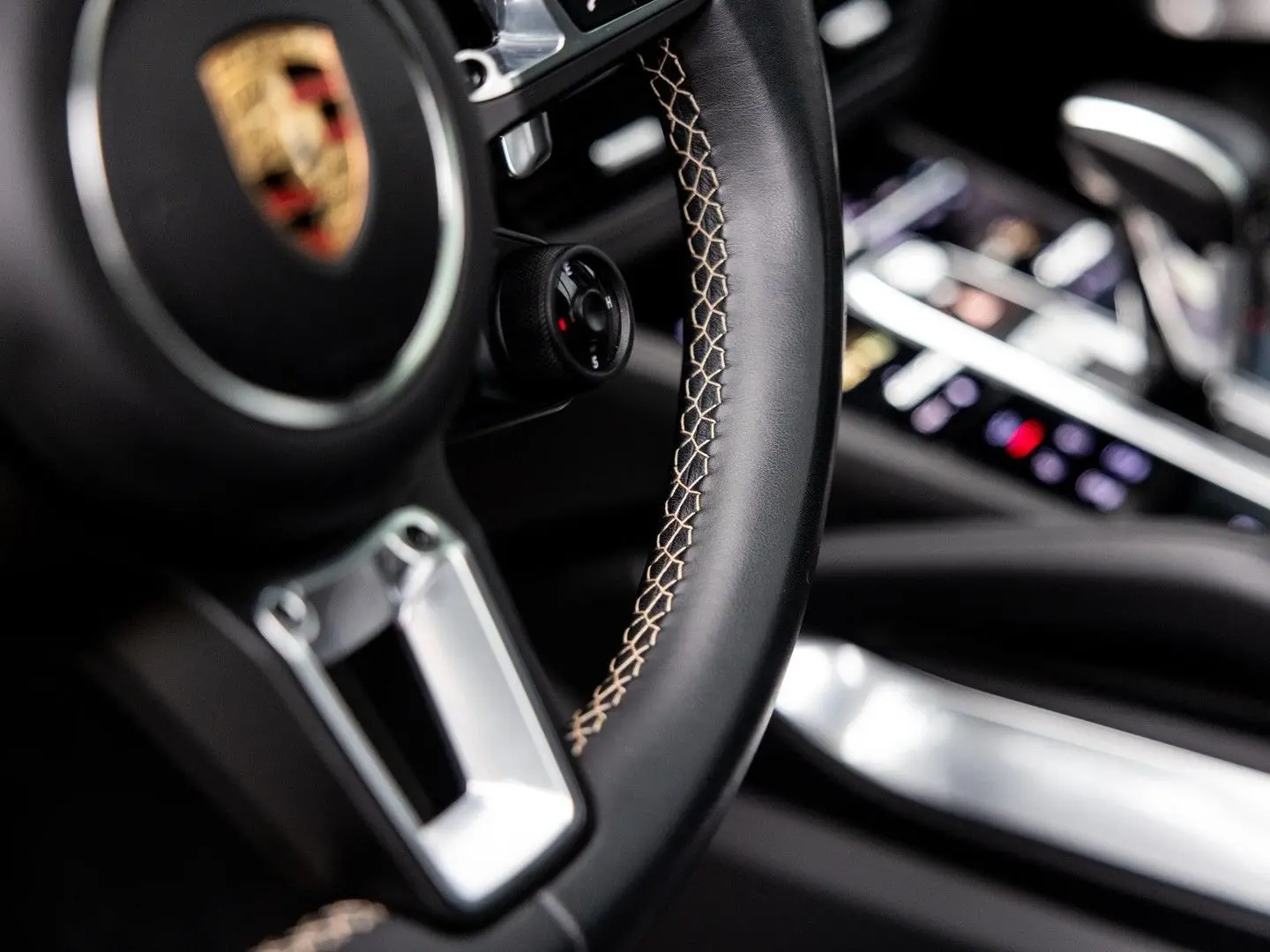 Cayenne 4.0 Turbo S E-Hybrid | PTS GOODWOODGREEN