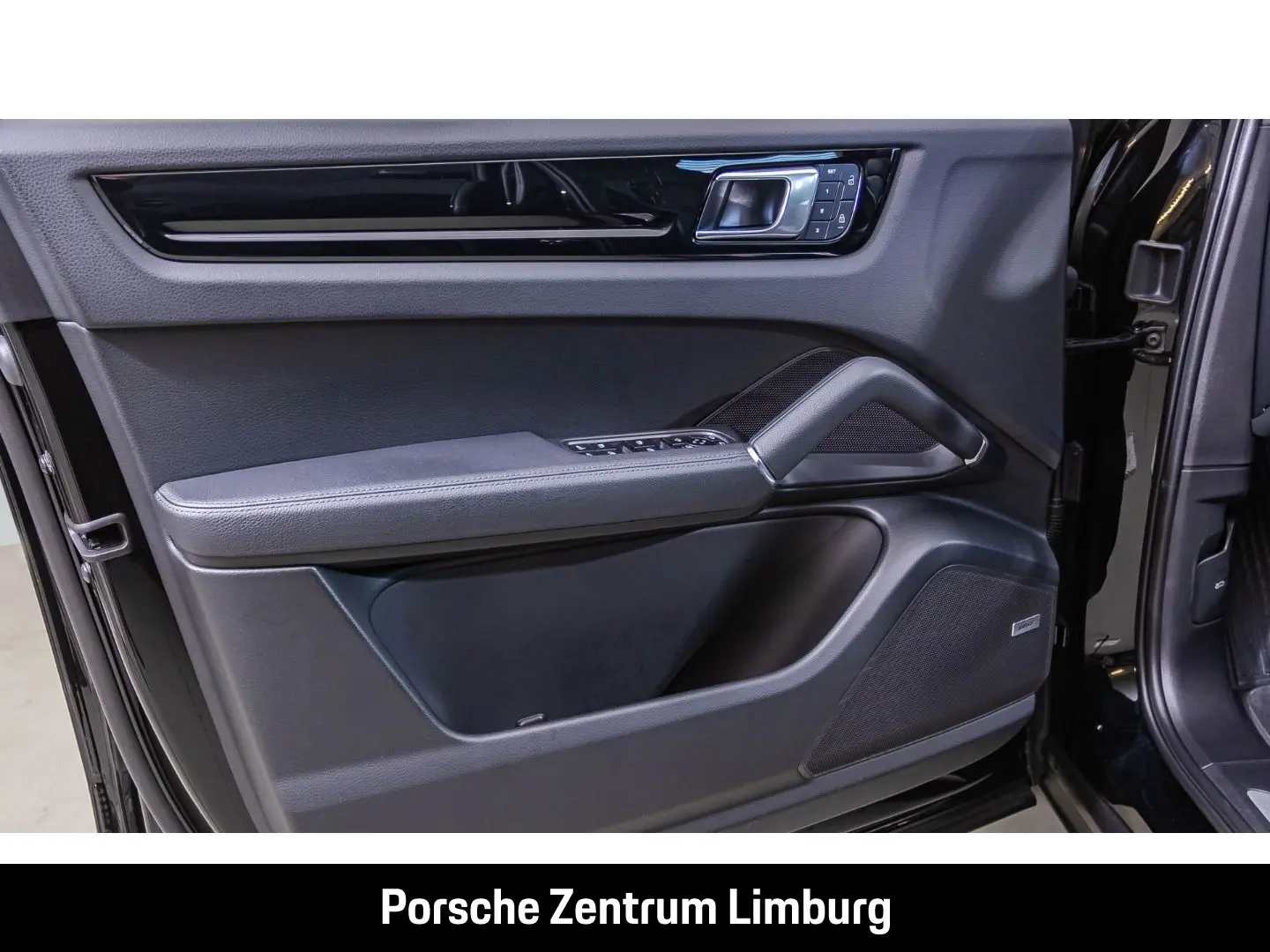 Cayenne S Platinum Edition Hinterachslenkung