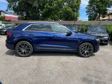 Q8 55 TFSI quattro S Line*Panora*22 Zoll*Matrix*