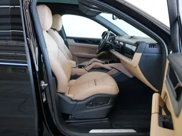 Cayenne Coupe E-Hybrid*3xDisplay/MEGA-SPEC/22z