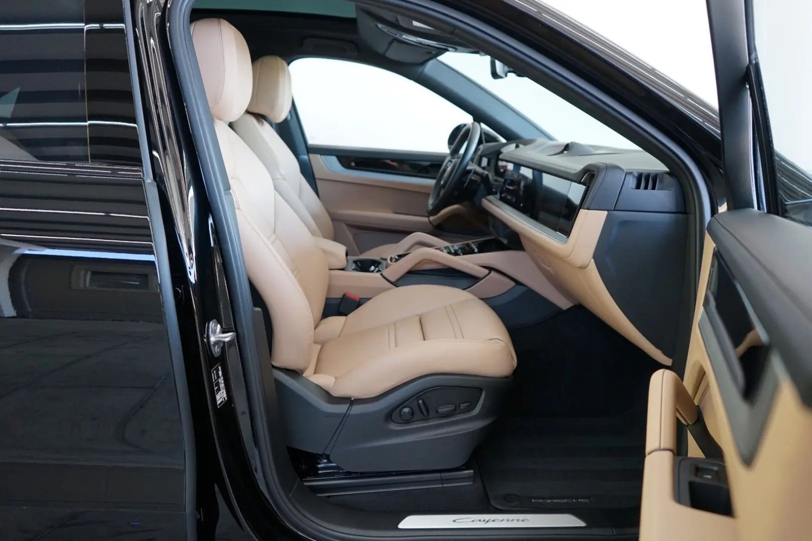 Cayenne Coupe E-Hybrid*3xDisplay/MEGA-SPEC/22z