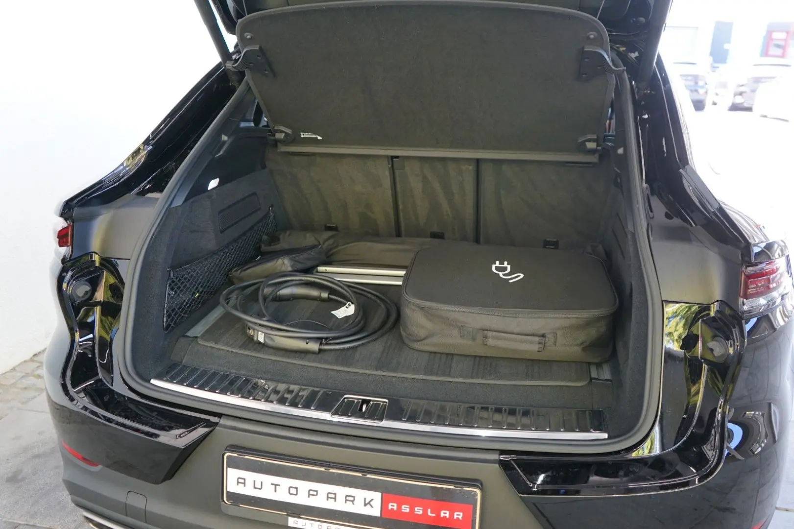 Cayenne Coupe E-Hybrid*3xDisplay/MEGA-SPEC/22z