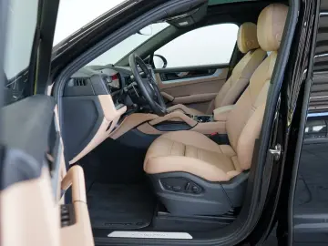 Cayenne Coupe E-Hybrid*3xDisplay/MEGA-SPEC/22z