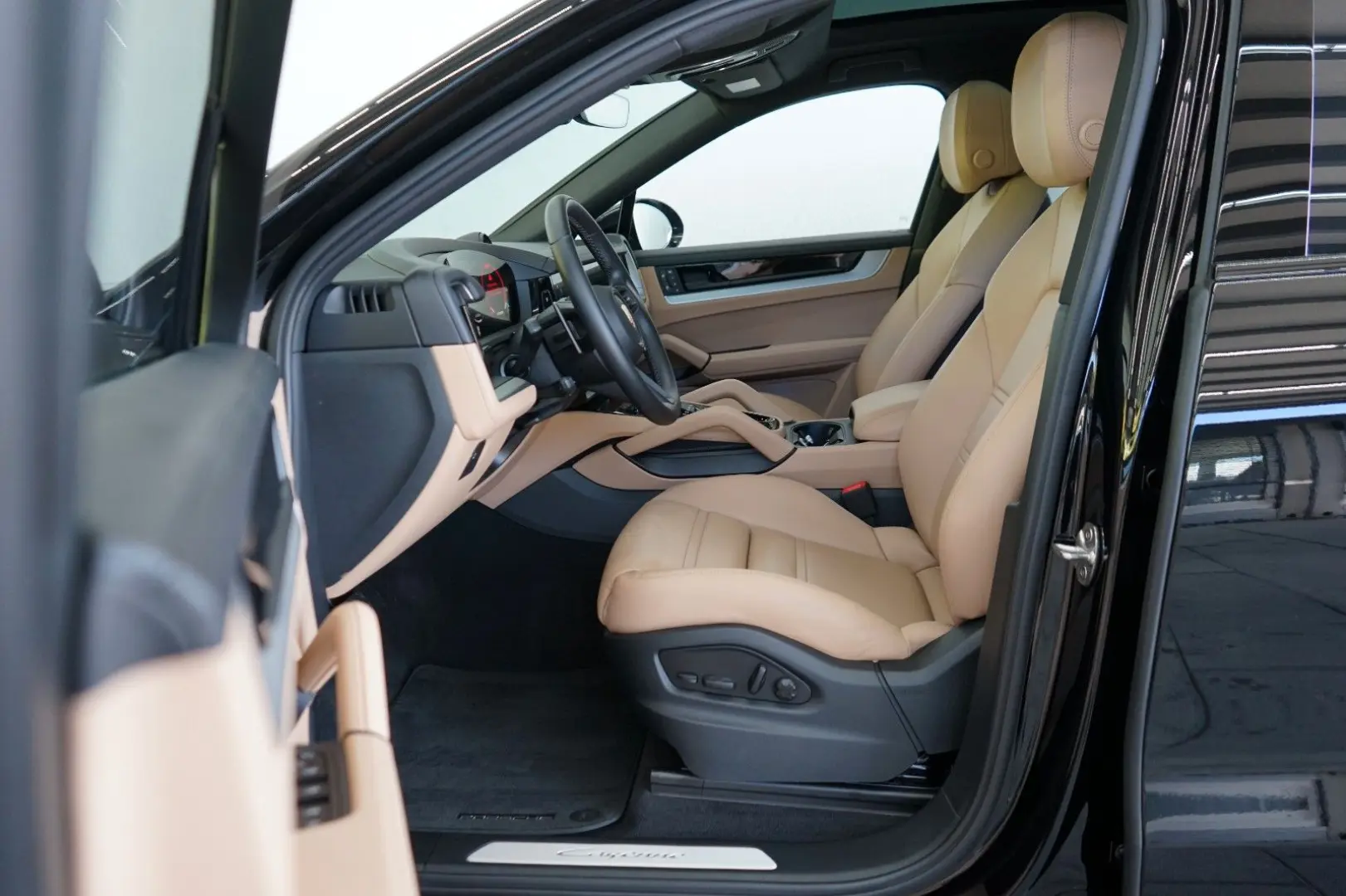 Cayenne Coupe E-Hybrid*3xDisplay/MEGA-SPEC/22z