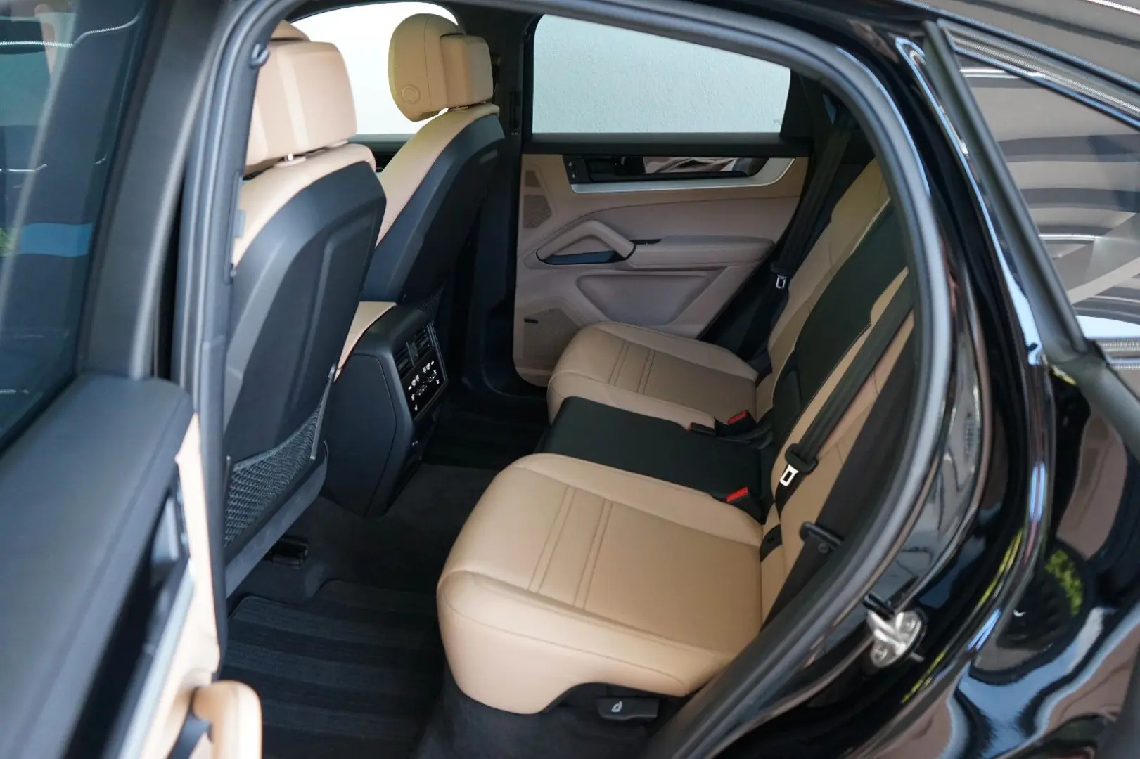 Cayenne Coupe E-Hybrid*3xDisplay/MEGA-SPEC/22z