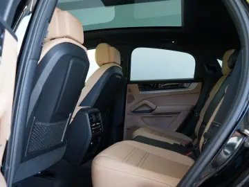 Cayenne Coupe E-Hybrid*3xDisplay/MEGA-SPEC/22z