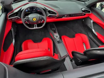 FERRARI 296 GTS CARBON BLACK/RED 2025