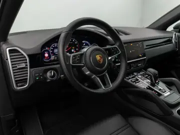 Cayenne Basis Pano 360°ACC Sport Chrono Paket