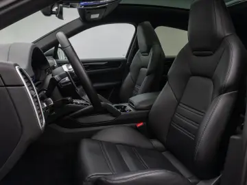 Cayenne Basis Pano 360°ACC Sport Chrono Paket