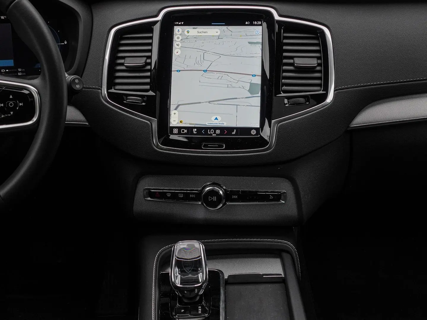 XC90 Plus Bright Recharge Plug-In Hybrid AWD T8 