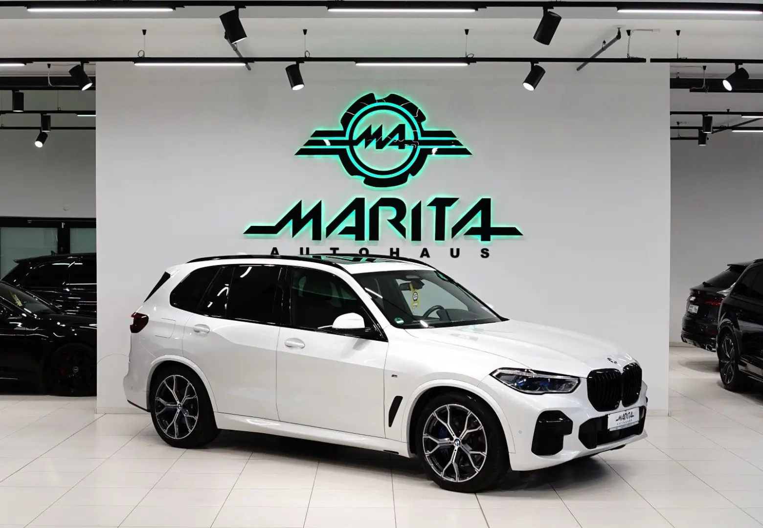 X5 30d M-PAKET|7SITZ|ACC|LUFT|PANO|3D|H&K|LASER|