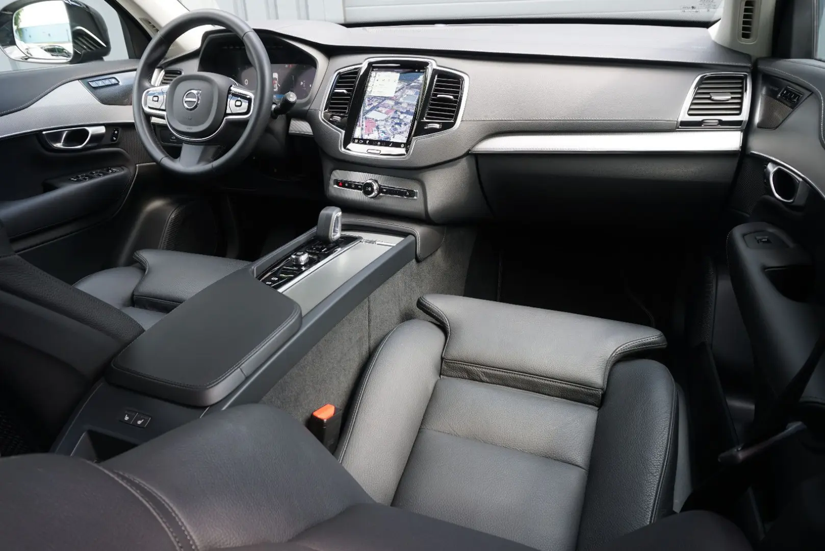 XC 90 R Design AWD ACC 360° 7-Sitze LED H&K SHZ