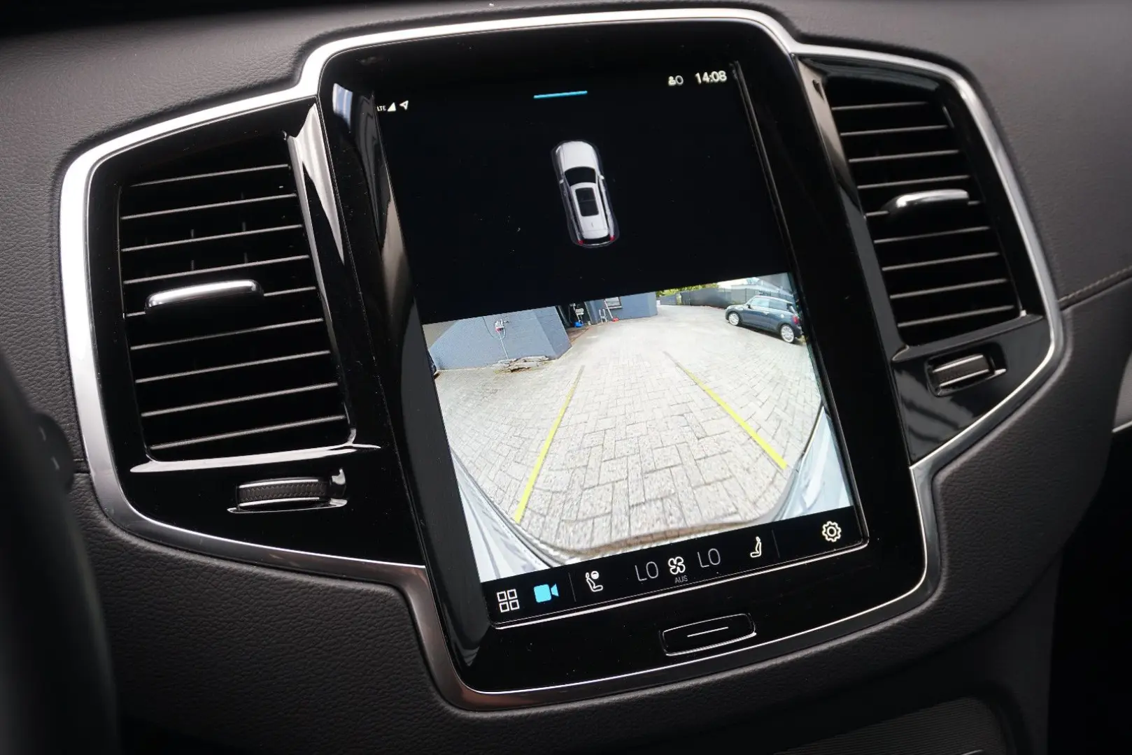 XC 90 R Design AWD ACC 360° 7-Sitze LED H&K SHZ