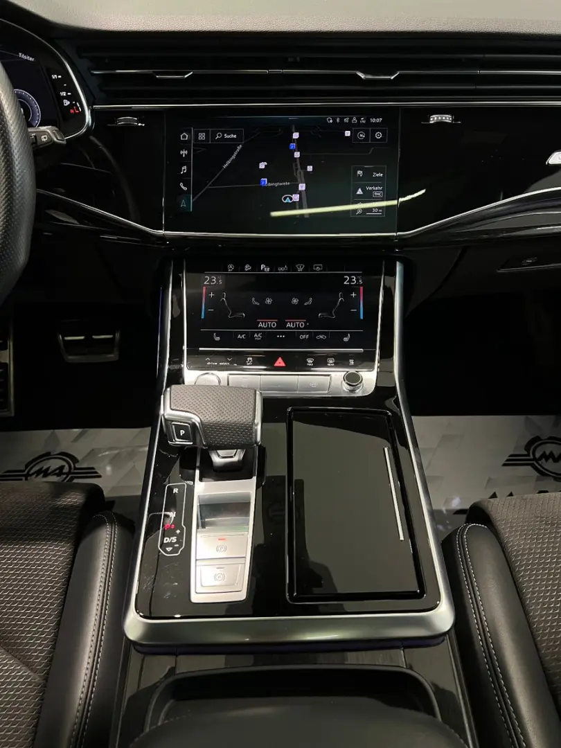 Q7 50|S-LINE|7-SITZ|HUD|LUFT|KAMERA|PANO|MEMORY|