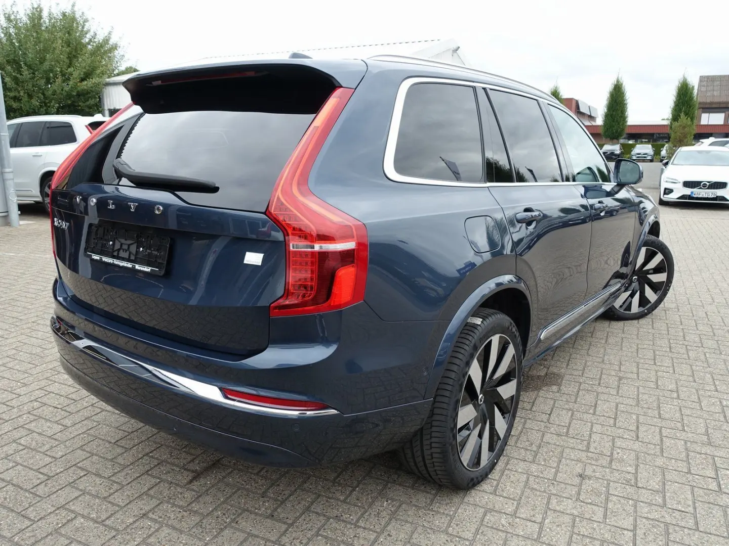 XC90 Recharge Plus T8 AWD/Pano/360°/FourC/Pano