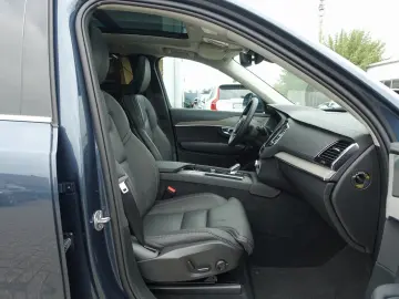 XC90 Recharge Plus T8 AWD/Pano/360°/FourC/Pano
