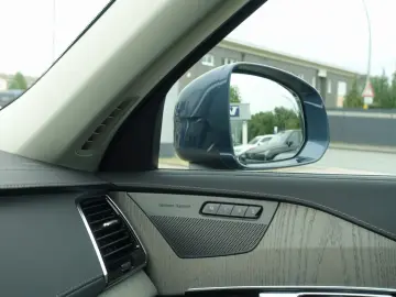 XC90 Recharge Plus T8 AWD/Pano/360°/FourC/Pano