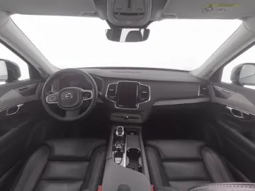 XC90 T8 Recharge AWD Plus Dark 22
