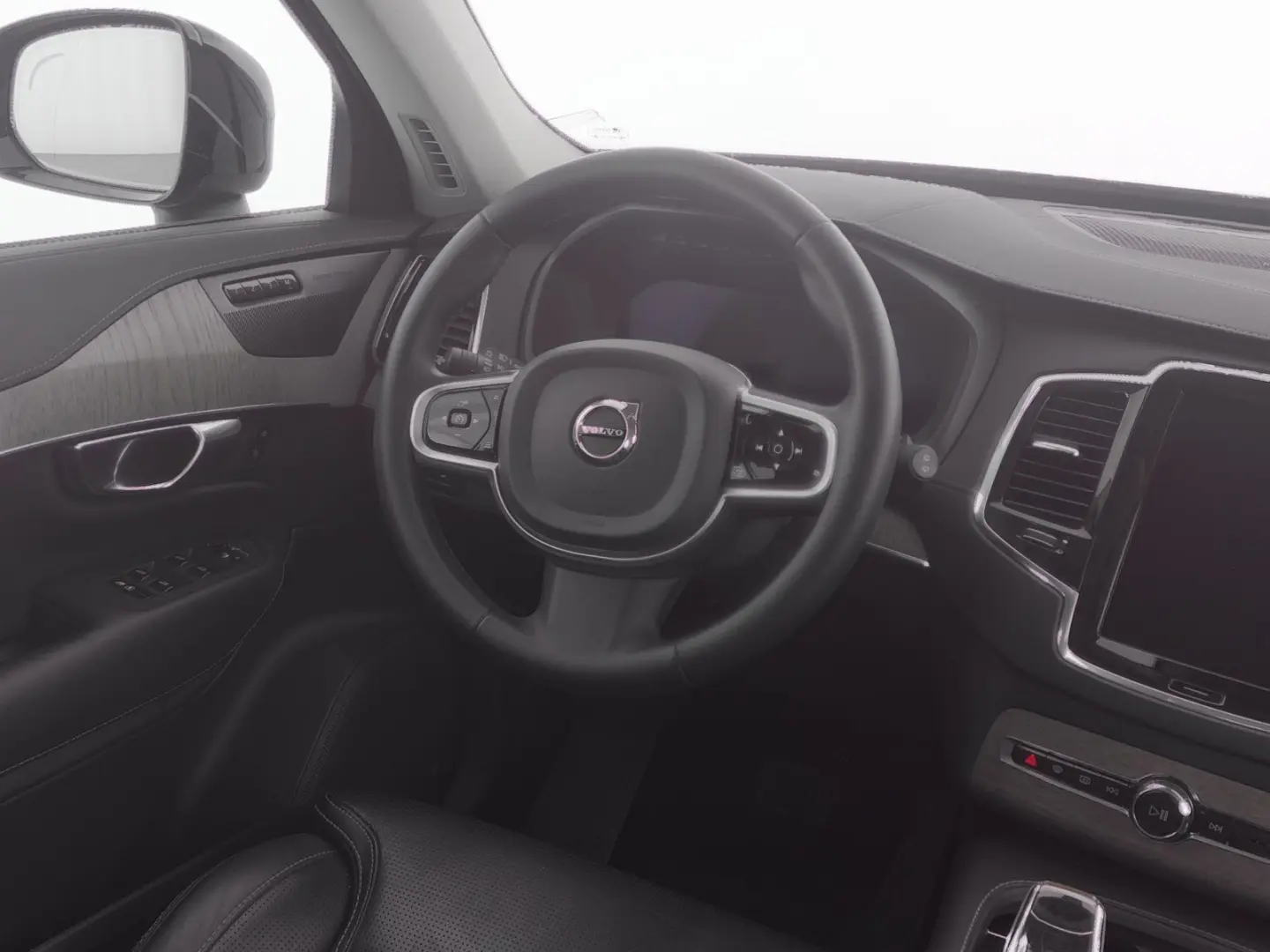 XC90 T8 Recharge AWD Plus Dark 22