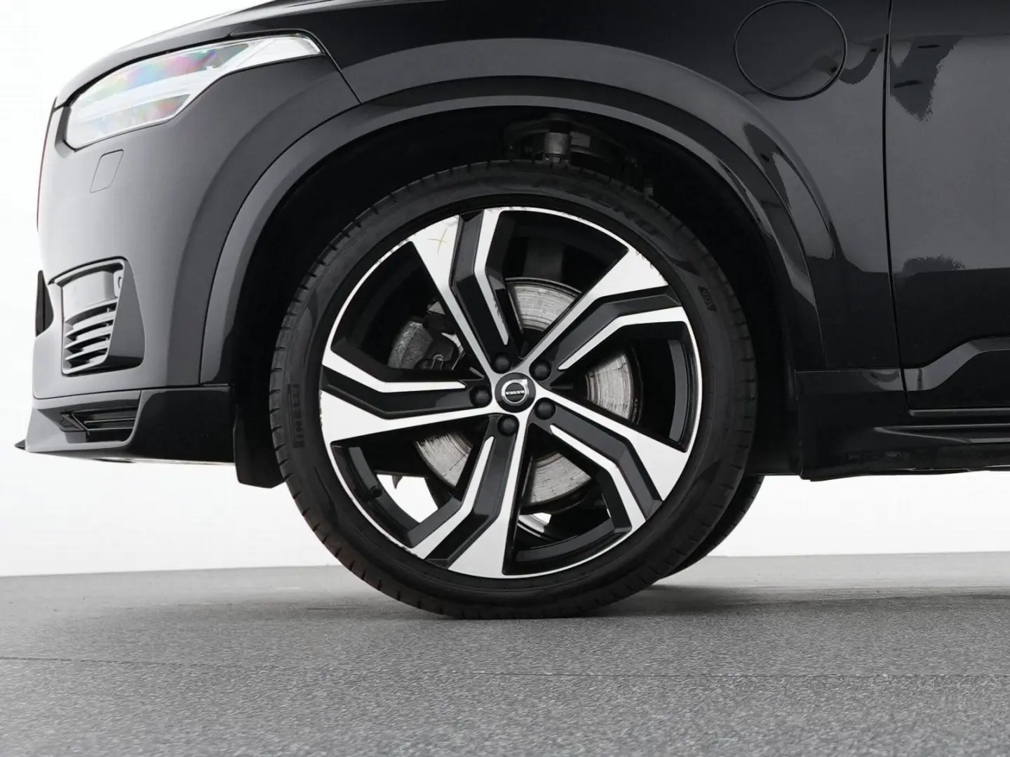 XC90 T8 Recharge AWD Plus Dark 22