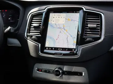 XC90 T8 AWD Plug-In Hybrid Plus Bright #AHK#360 