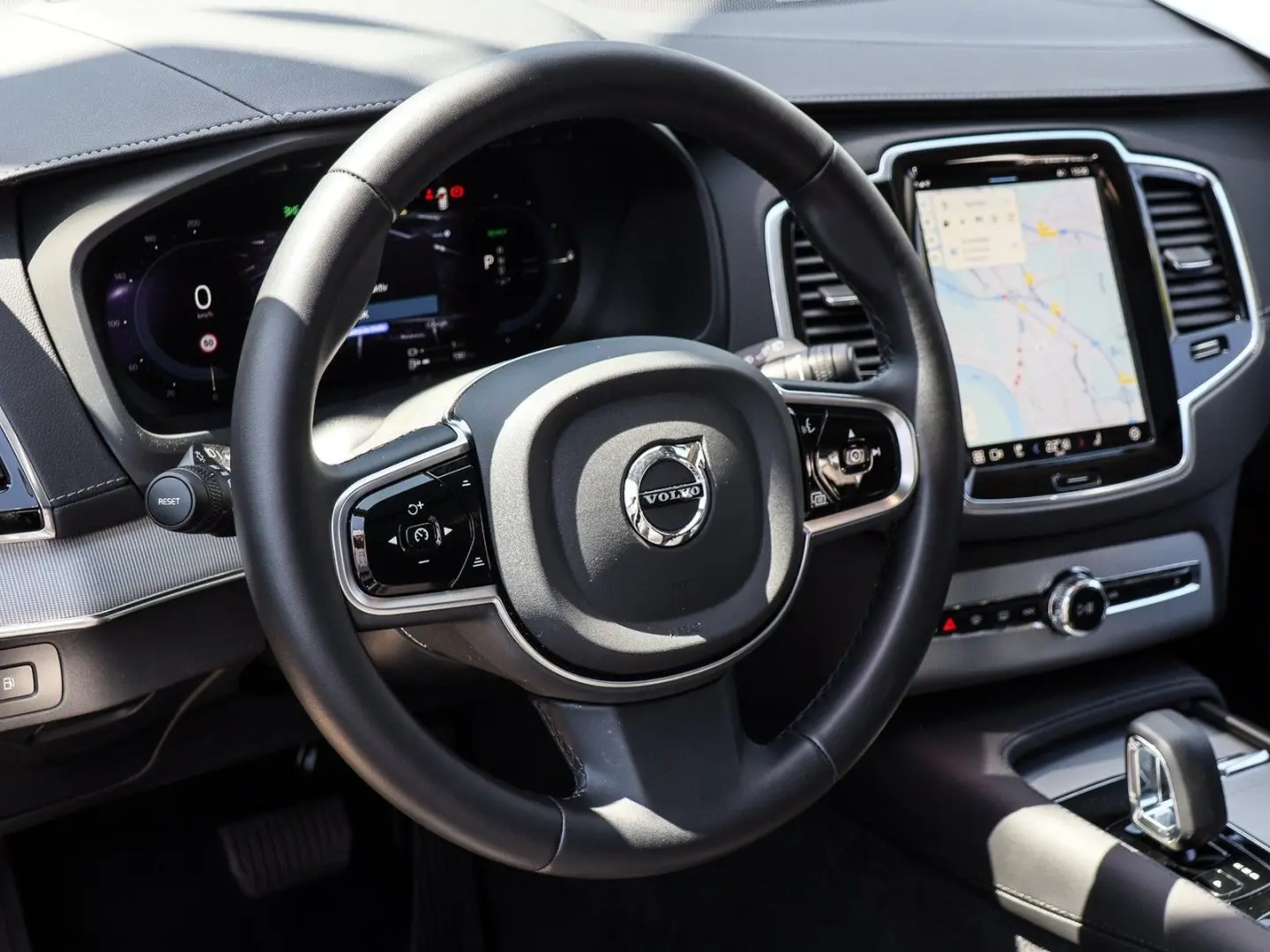 XC90 T8 AWD Plug-In Hybrid Plus Bright #AHK#360 